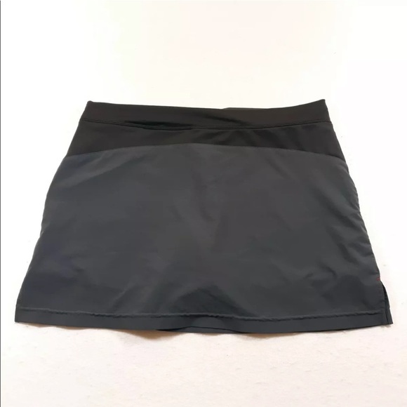 Brooks Women’s Running Skort (Skirt + Shorts) - Picture 3 of 9